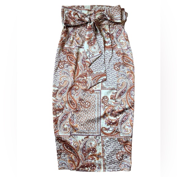 NEW Lulu's Satin Take A Walk With Me Paisley Wrap Front Midi Slip Skirt Medium - Picture 4 of 11